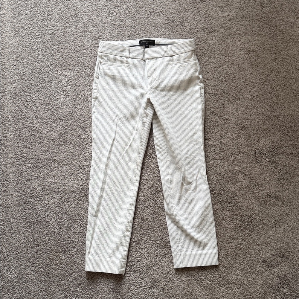 Banana Republic Striped Gray Capri Pants size 0